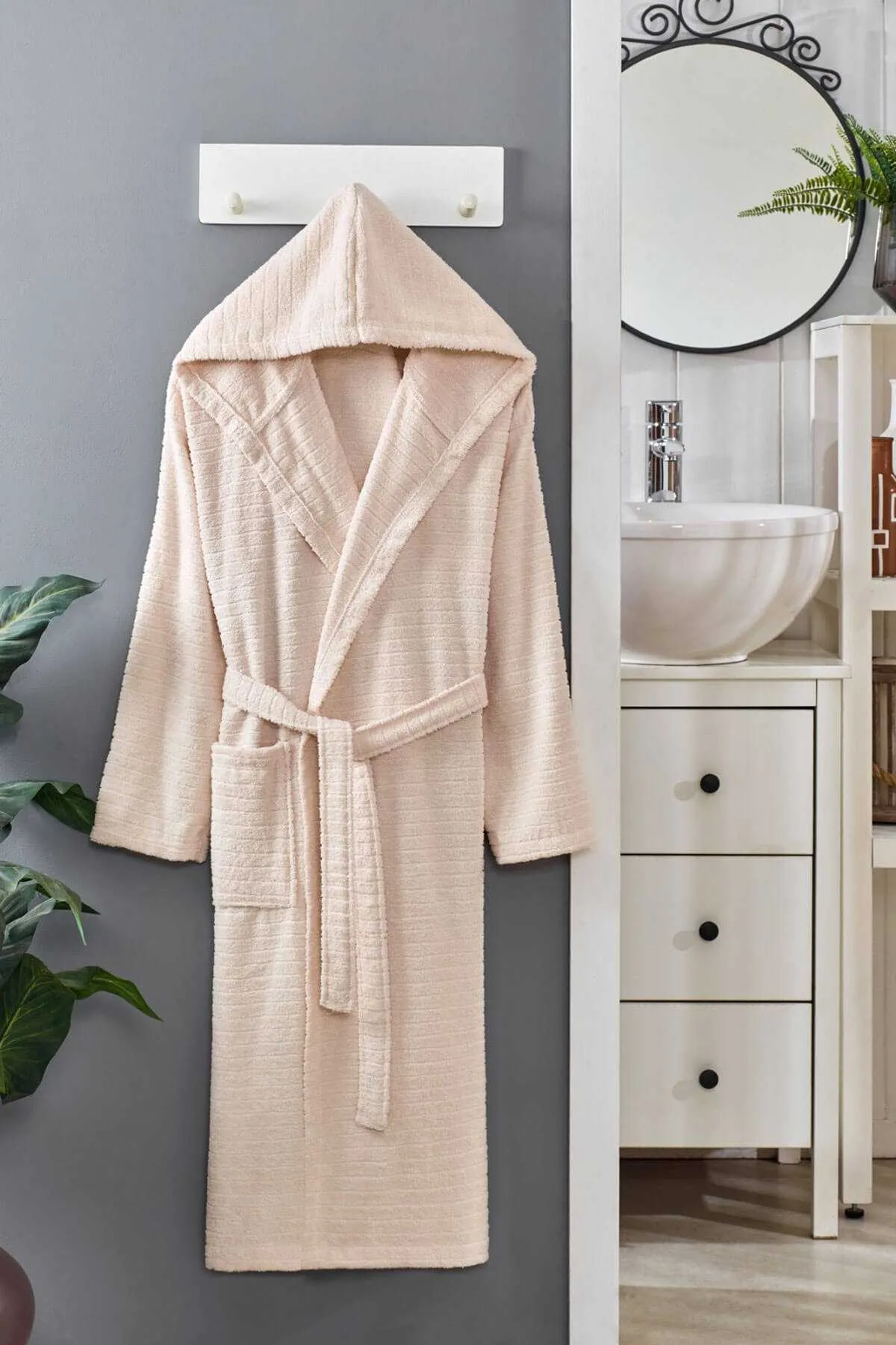Eco%20concept,%20Kapüşonlu%20Unisex%20Banyo%20Bornozu%20%100%20Soft%20Pamuklu%20(%20L/XL%20)%20